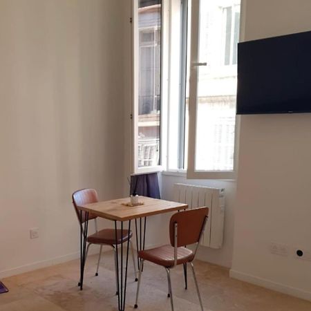 Central And Comfortable Studio, Near Train Station Marsilia Exterior foto